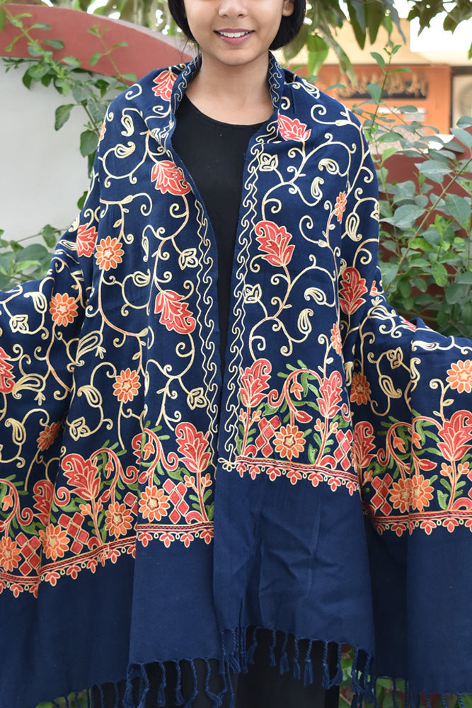 Beautiful Aari work Woolen stole