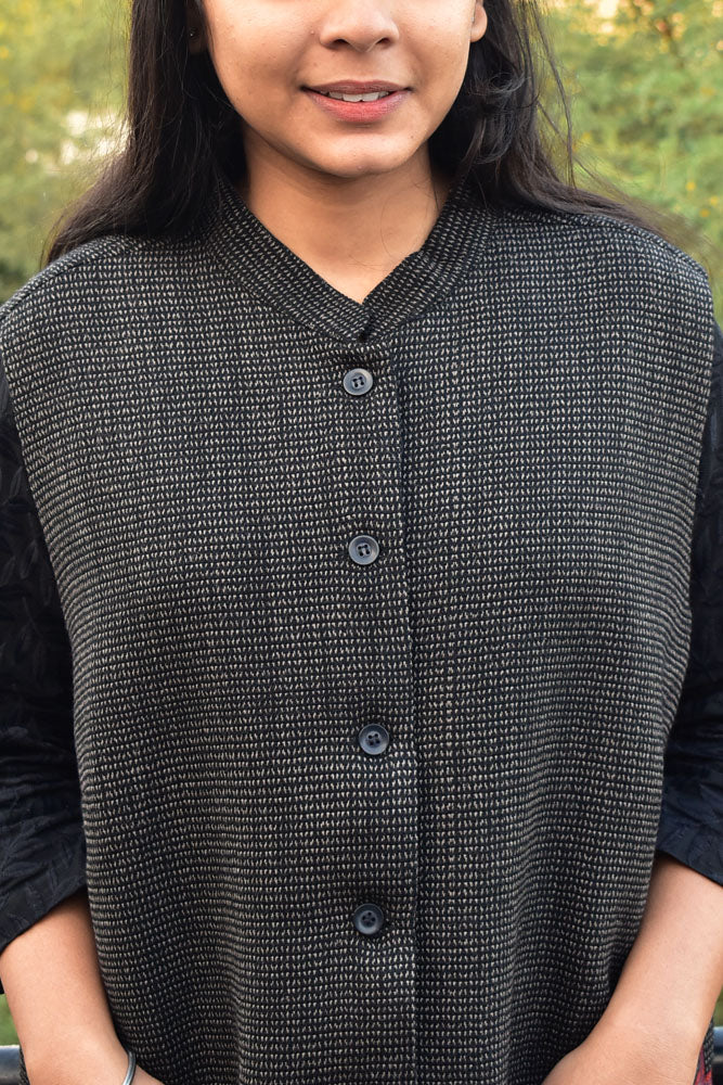 Handwoven Himalayan Wool Jacket with Satin silk inner lining - size 42 , 44