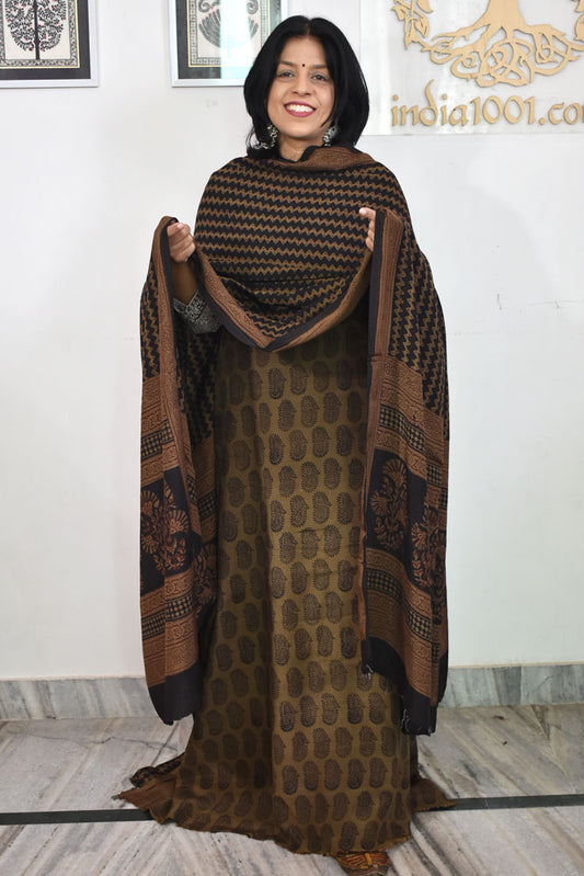 Bagh Hand Block Printed unstitched 3 pc Crepe suit fabric