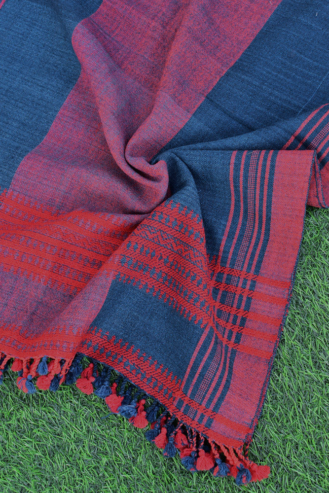 Warm Handwoven Bhujodi Handwoven Pure Wool stole with tassels