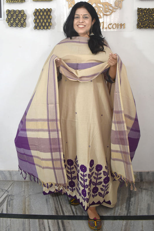 Elegant Cotton suit with Applique Work & Cotton dupatta