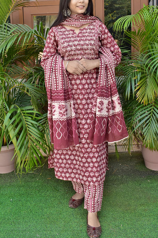 Beautiful Printed Cotton suit with Hand Embroidery - Kurta , Kota Dupatta & Pant - size 36, 38, 42
