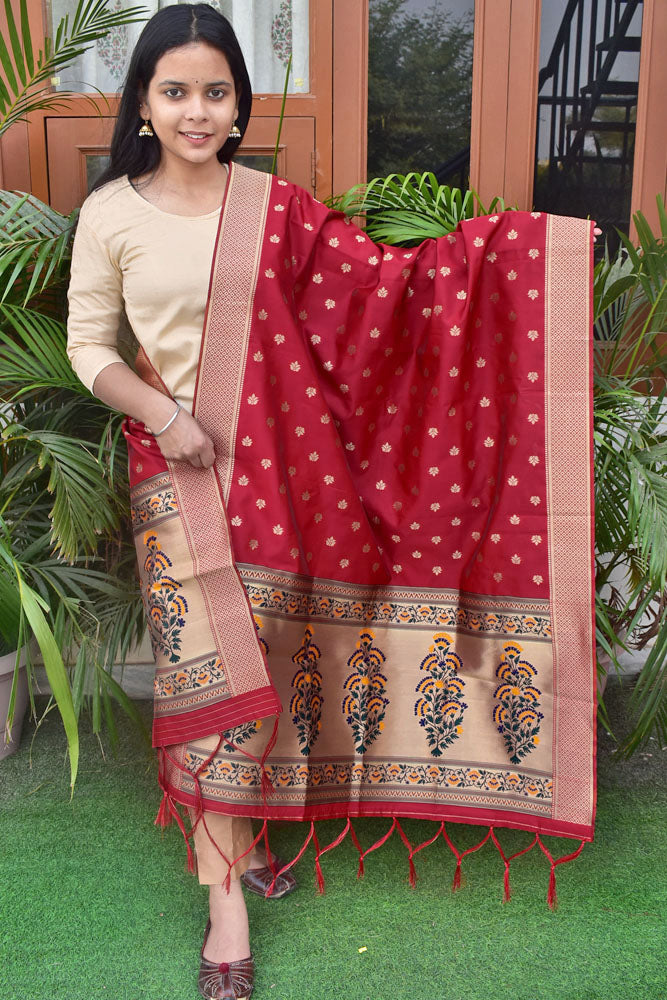 Beautiful Blended Silk Banarasi Dupatta with Paithani Inspired patterns