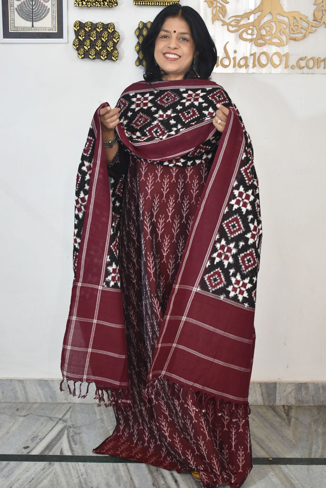 Handwoven  Ikkat Cotton dupatta with Woven Ikkat Cotton Kurta