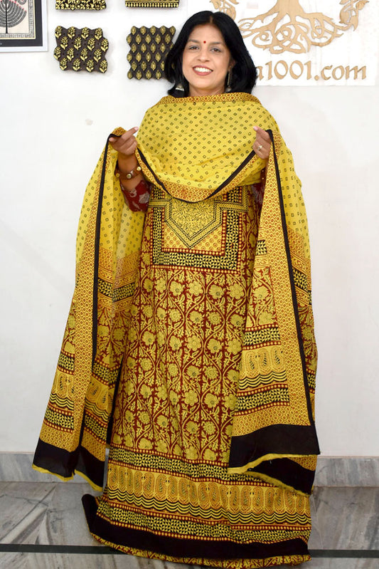 Bagh Hand Block Printed unstitched 3 pc Cotton suit fabric with Placement block print from MP