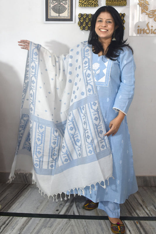 Beautiful Handloom Cotton suit with Hand Embroidery - Kurta , Cotton Dupatta & Pant - size - 40