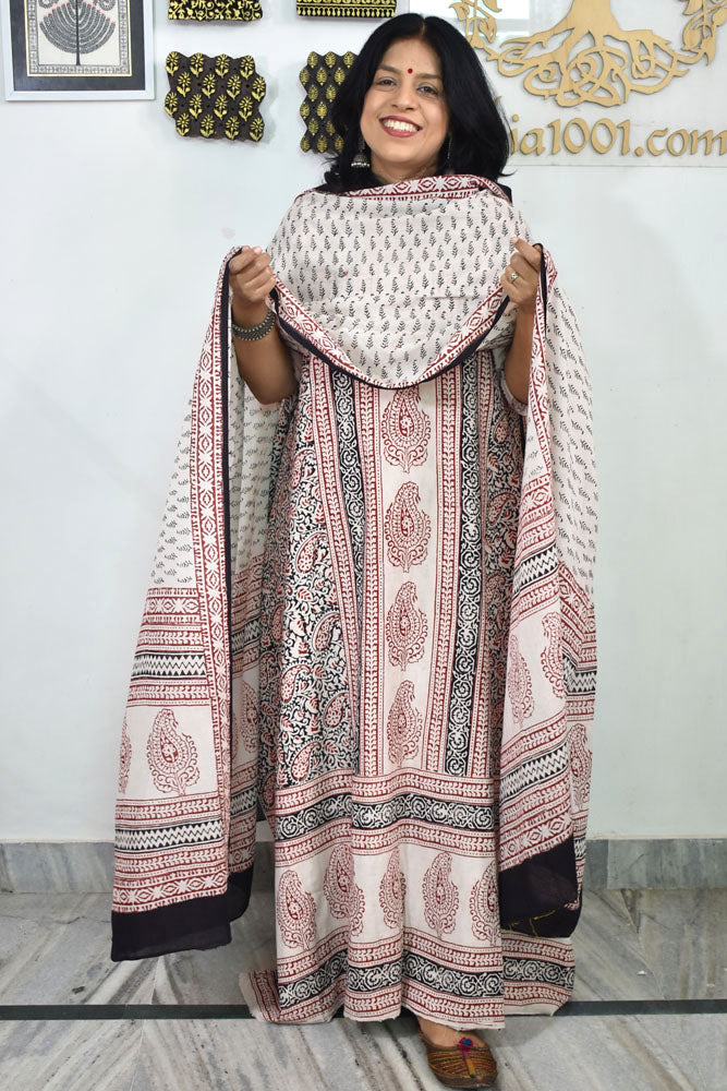 Bagh Hand Block Printed unstitched 3 pc Cotton suit fabric with Placement block print from MP