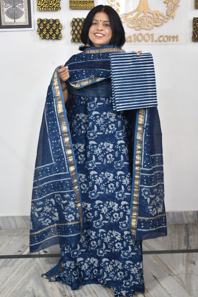 Beautiful Vanaspathi Ajrakh Hand Block Printed Maheshwari set with Bottom