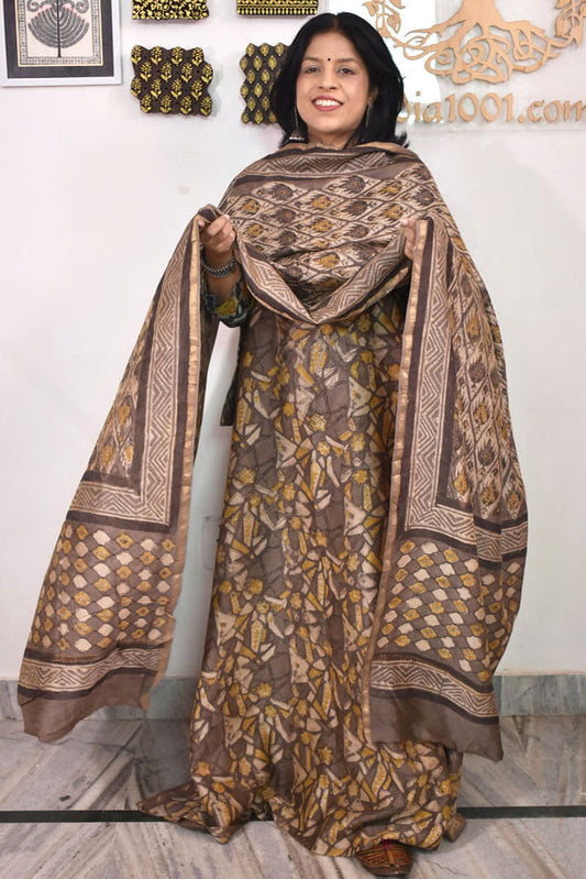 Beautiful Vanaspati Ajrakh Hand Block Printed Maheshwari Silk Cotton set