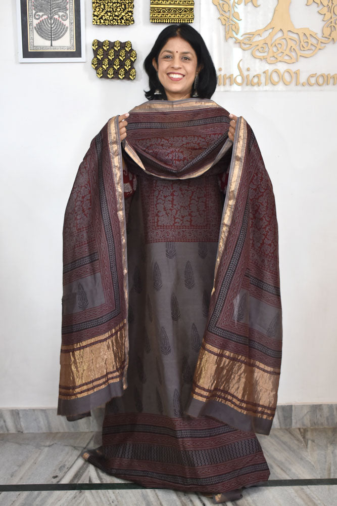 Bagh Hand Block Printed unstitched 3 pcs Handwoven Maheshwari suit fabric with Zari borders & Lagdi ( zari palla )