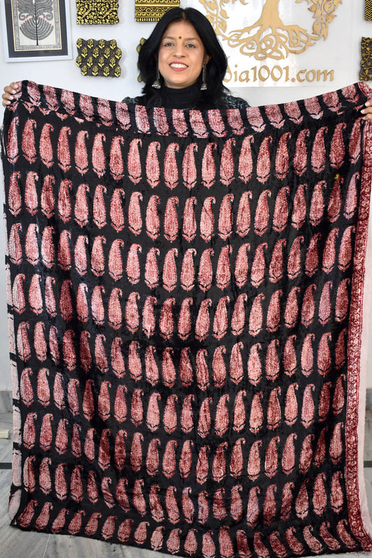 Bagh Velvet kurta fabric