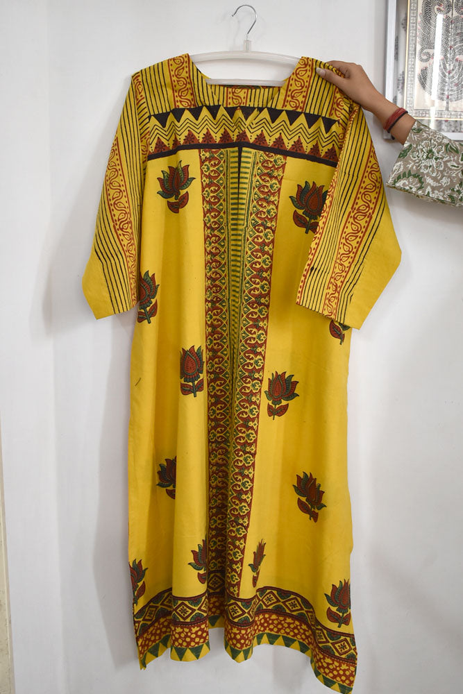 Beautiful Ajrakh Hand Block Printed Cotton Kurta (Size-50)