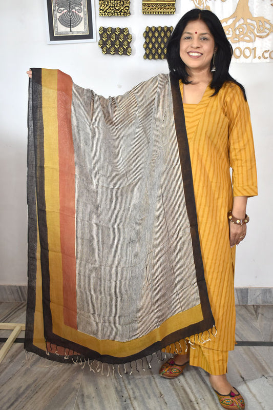 Elegant Hand Block Printed Pure Linen dupatta