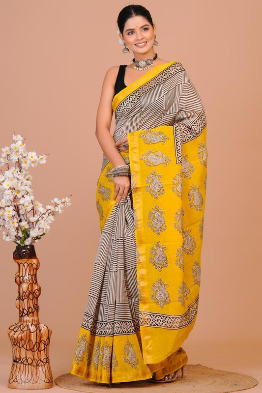 ज्यामिति : Elegant & Classic Hand Block Printed Bagru Maheshwari Silk Cotton Saree
