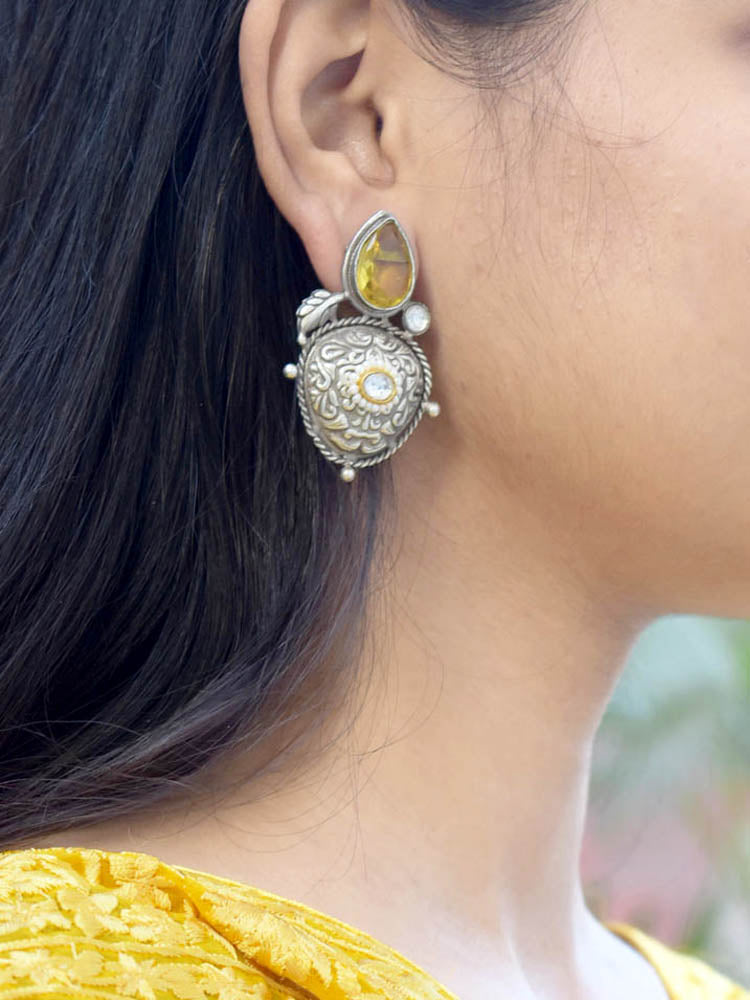 Elegant SLA earrings with Kundan