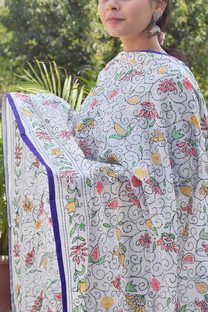 Beautiful Hand Embroidered Kantha Work Mul cotton Dupatta