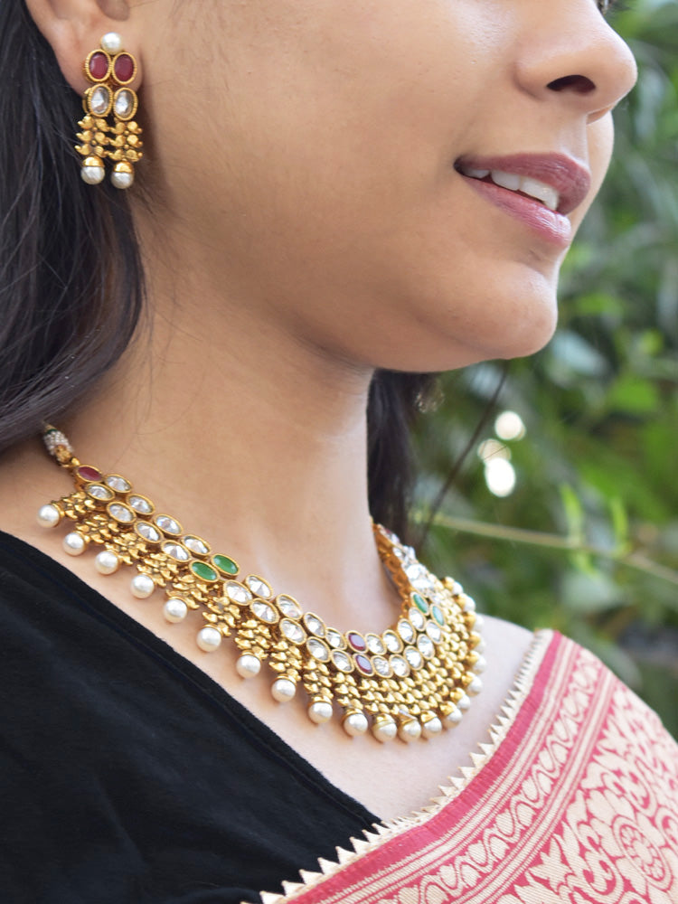 Stunning Kundan & Pearl Necklace Set