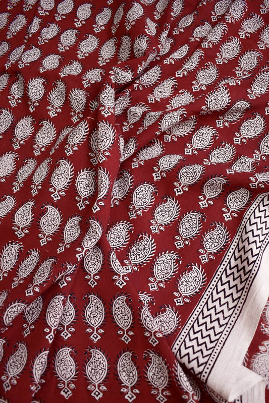 Beautiful Bagh Block Printed Running Cotton Fabric ( 2.5 mtrs cut)