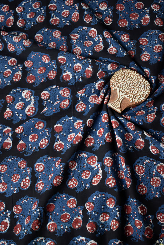 Beautiful Natural Jahota Hand Block Printed Pure Cotton  Fabric ( 2.5 mtrs cut)