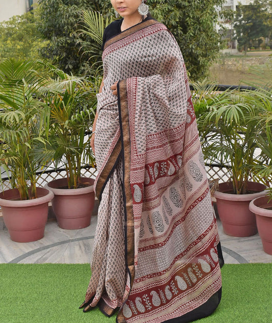 Elegant Handwoven Maheshwari saree with Bagh Hand Block Print