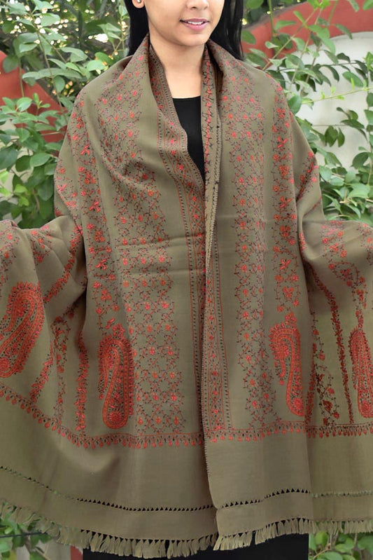 Intricate Jaal work Kashmiri Sozni Hand Embroidery Woolen Stole