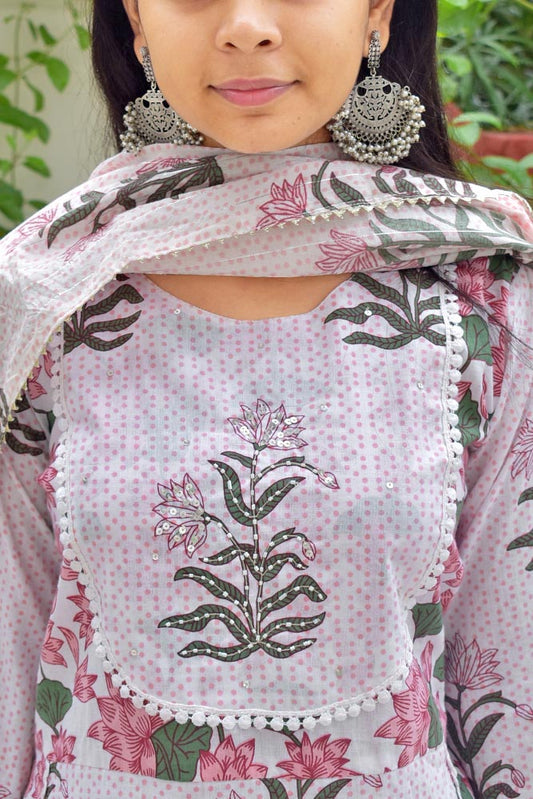 Hand Block Printed Cotton suit  with Embroidery & stitched lace borders- Kurta , Narrow Dupatta & Pant - size 38