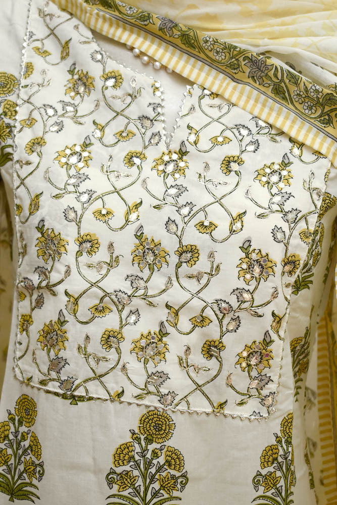 Beautiful Cotton suit with gota, and aari work - Kurta , Dupatta & Pant - Size 46