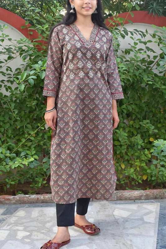 Beautiful Cotton Kurta with Hand Embroidery  size - 38