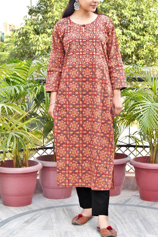 Beautiful Cotton Kurta with Tagai & Aari work & Embroidered Sequins  Size - 44