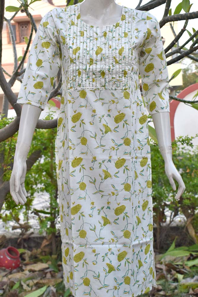 Hand Block Printed Cotton Kurta with Tagai & Sequin work - size 38