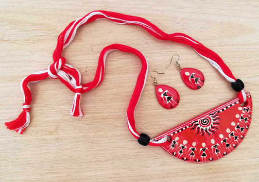 Hand Painted Ceramic thread necklace