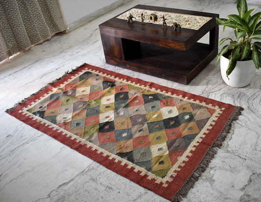Handwoven Jute & Cotton Rug 5 x 3 ft