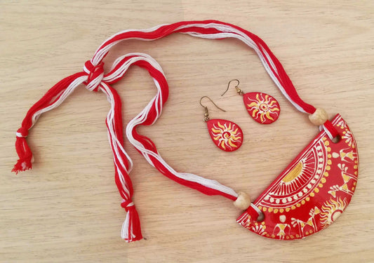 Hand Painted Ceramic thread necklace