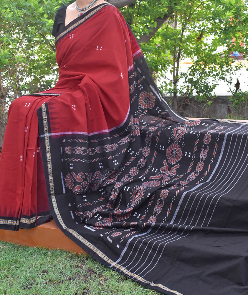 Elegant Handloom Orissa Ikkat Cotton Saree ( with blouse)
