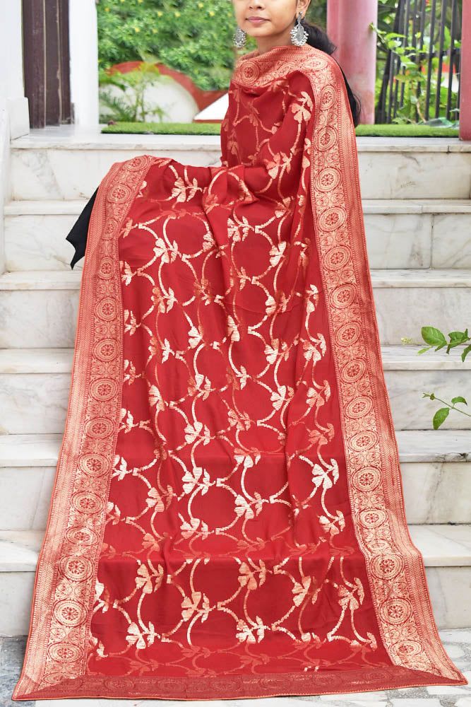 Elegant Georgette dupatta with all over sequin work & stitched borders