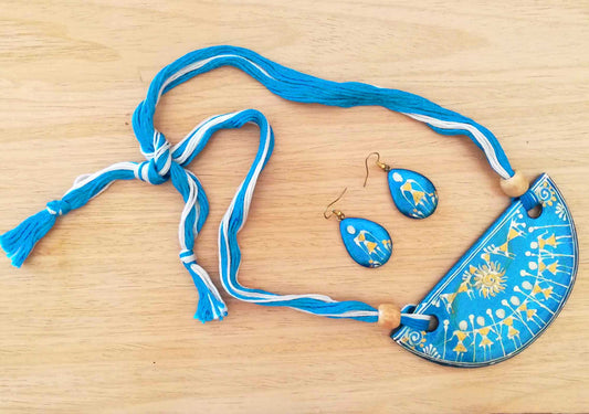 Hand Painted Ceramic thread necklace