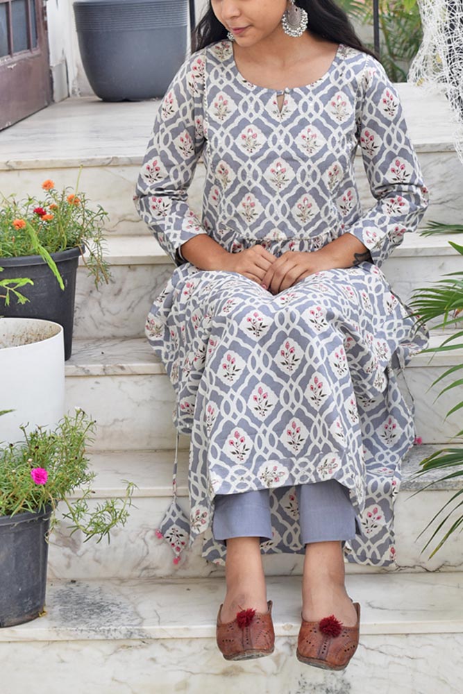 Beautiful Nyra Cut Cotton Kurta & bottom with gota and embroidery work with long side slits- Size 38,40, 42