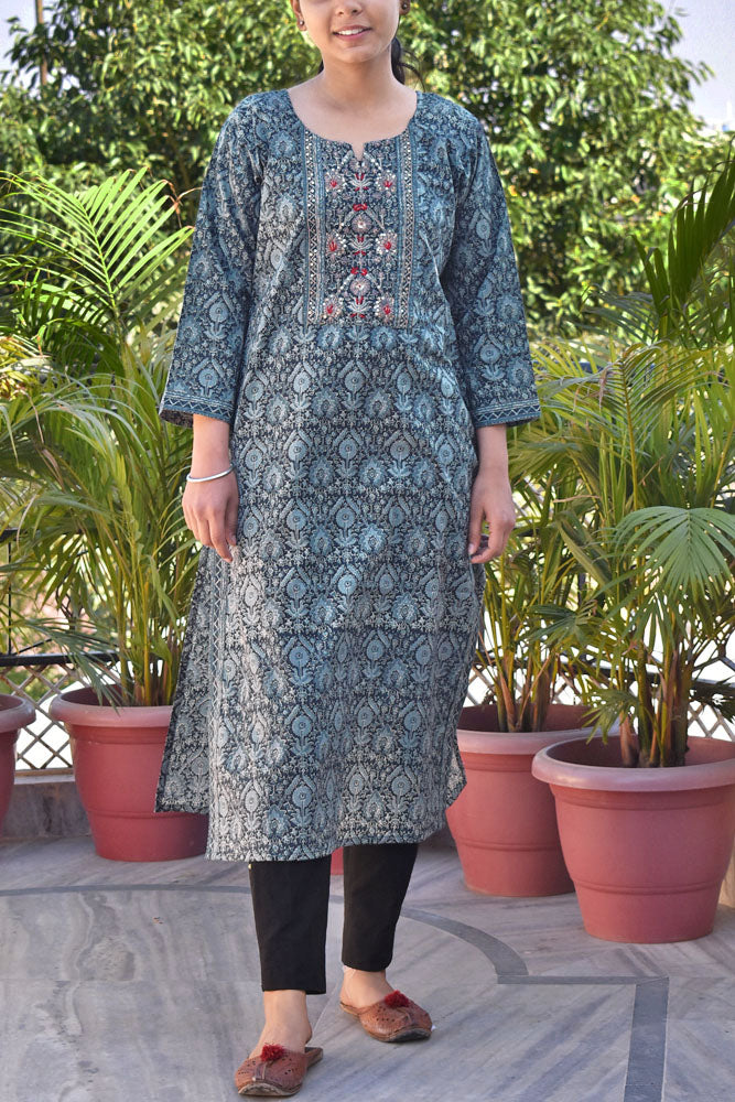 Beautiful Cotton Kurta with Hand Tagai Embroidery & Aari work & Embroidered Sequins