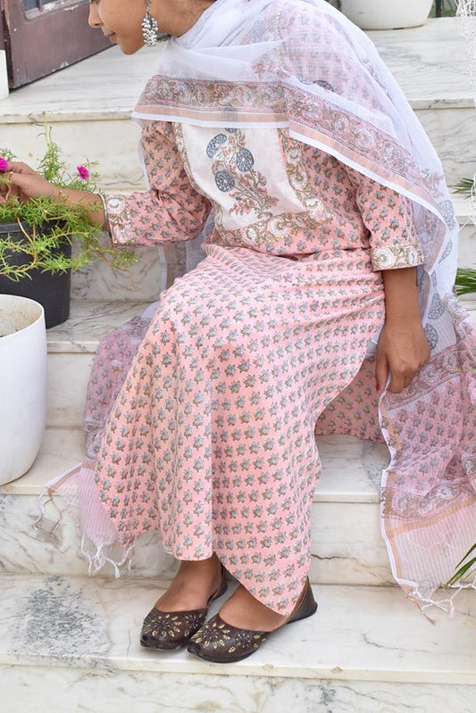 Hand Block Printed Cotton suit - Kurta , Dupatta & Pant - size 42