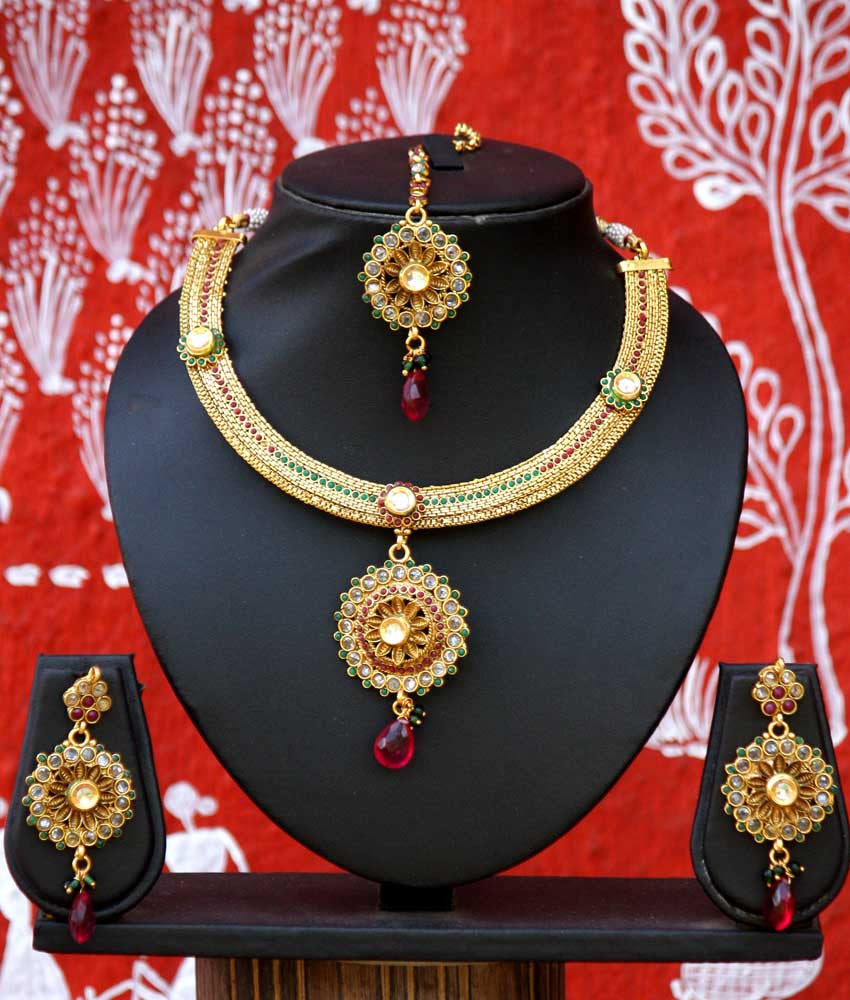Designer Polki Set with Maang Tika