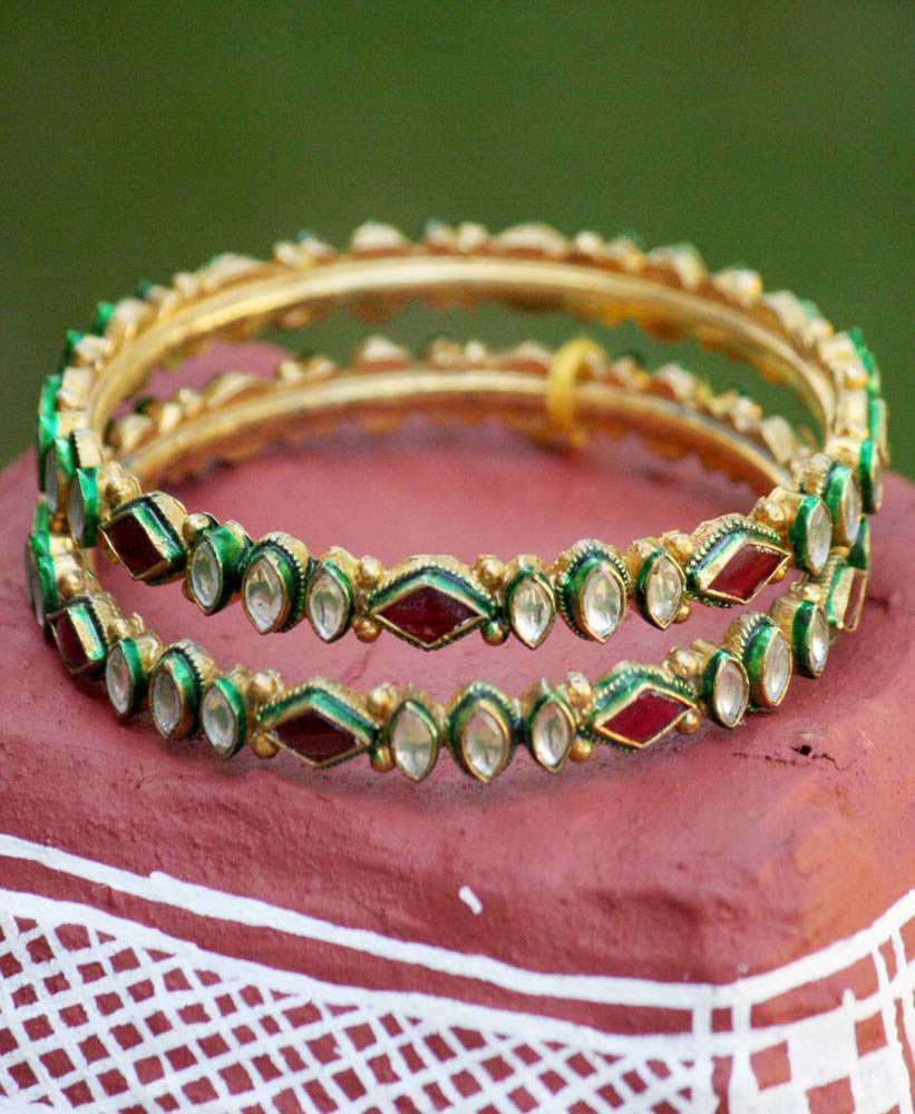 Antique kundan bangles