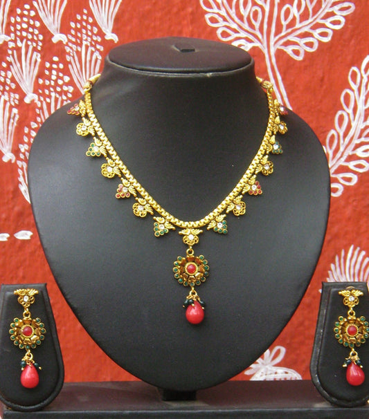 Delicate Designer Necklace Set