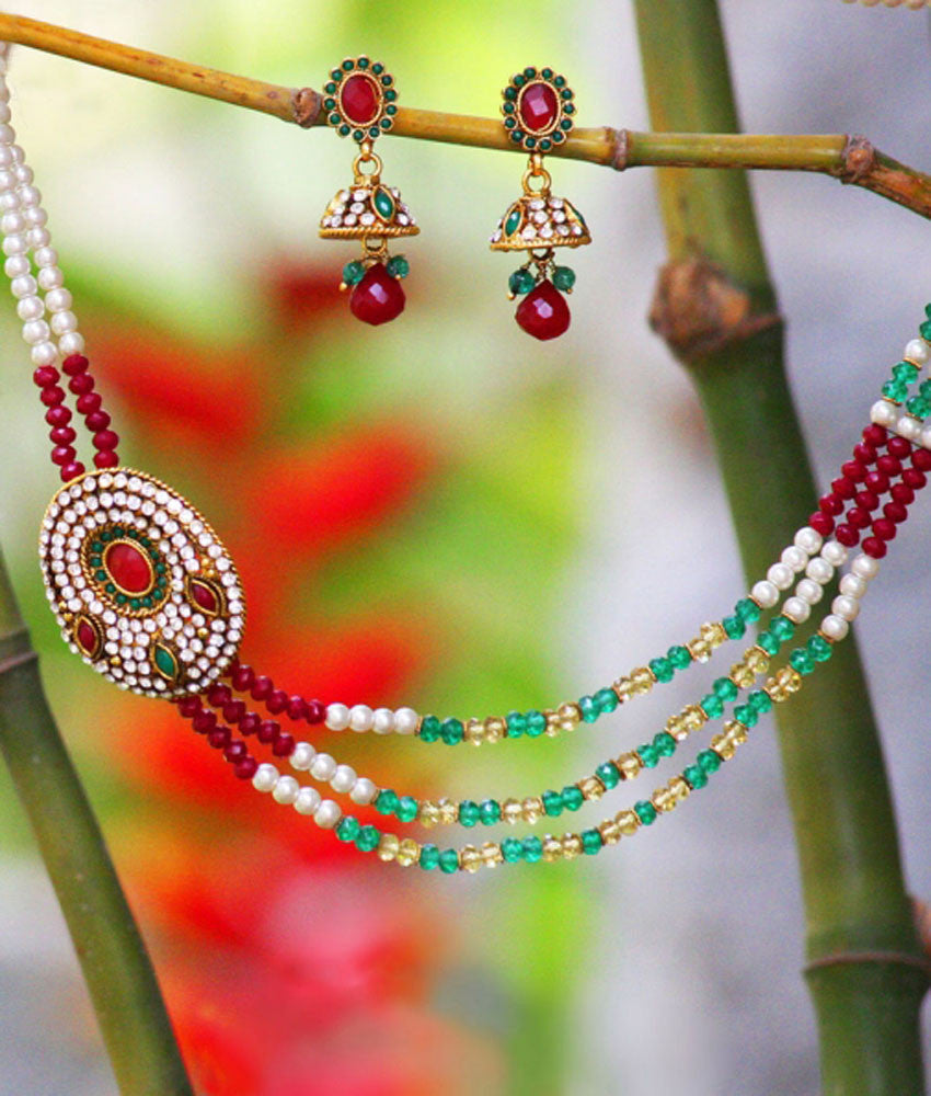 Gorgeous Pearls & Zircons necklace set